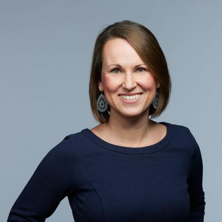 DEBA Employerbranding | Mitarbeiterin Barbara Moser