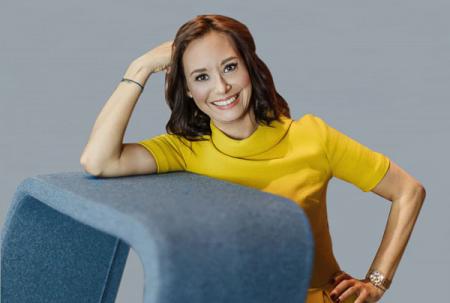 Alina Ting, Associated Consultant bei DEBA